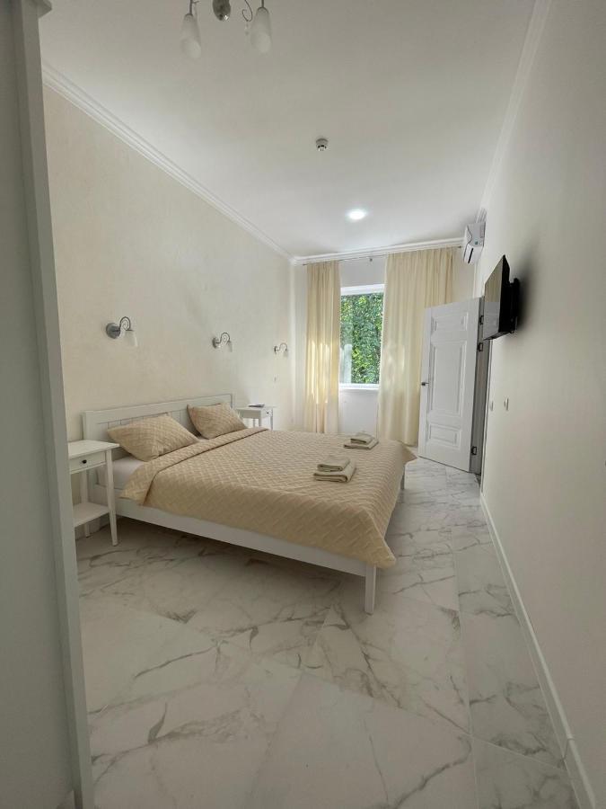 Boutique Hotel Enjoy Sergeyevka Buitenkant foto