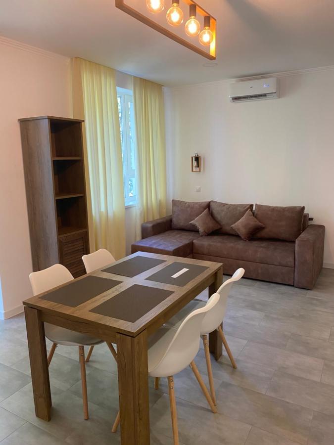 Boutique Hotel Enjoy Sergeyevka Buitenkant foto