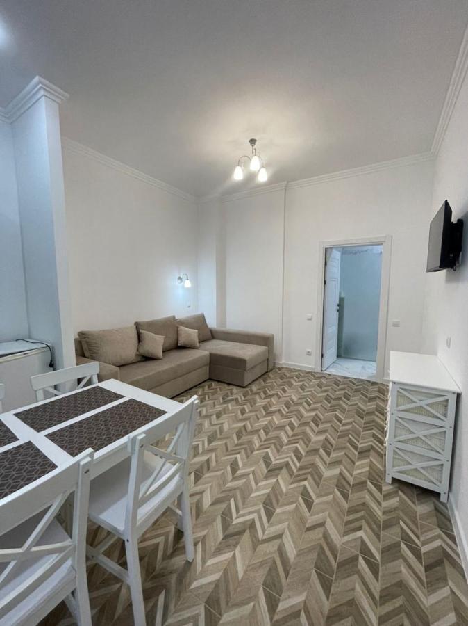 Boutique Hotel Enjoy Sergeyevka Buitenkant foto